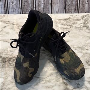 Sperry Camouflage Women’s size 7.5